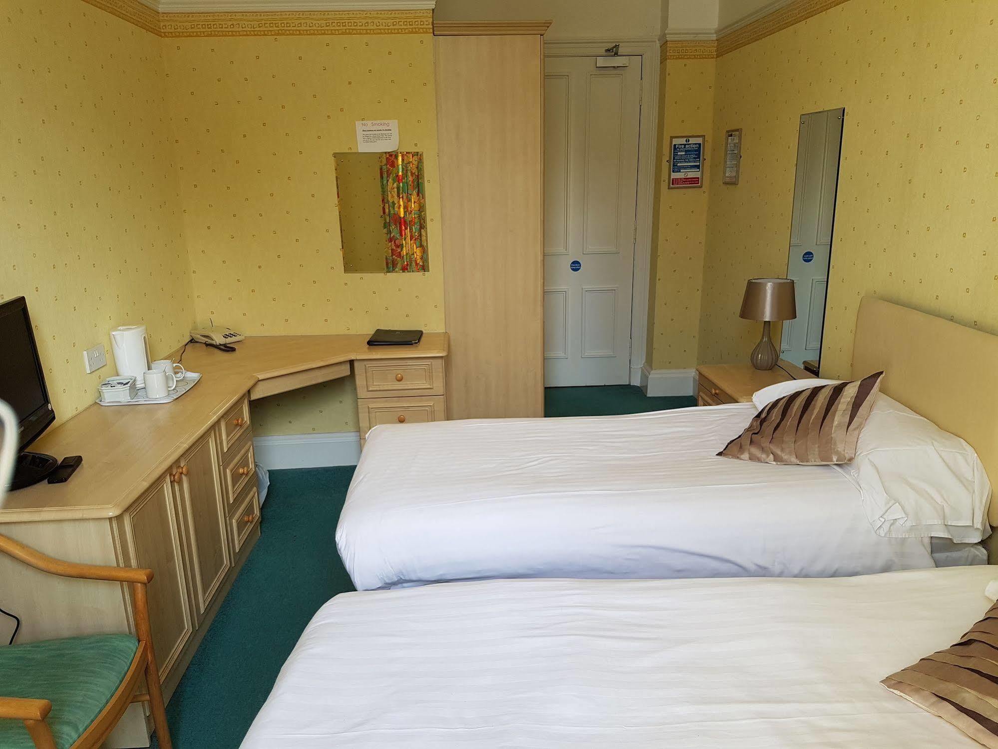 Annfield House Hotel Irvine  Kültér fotó