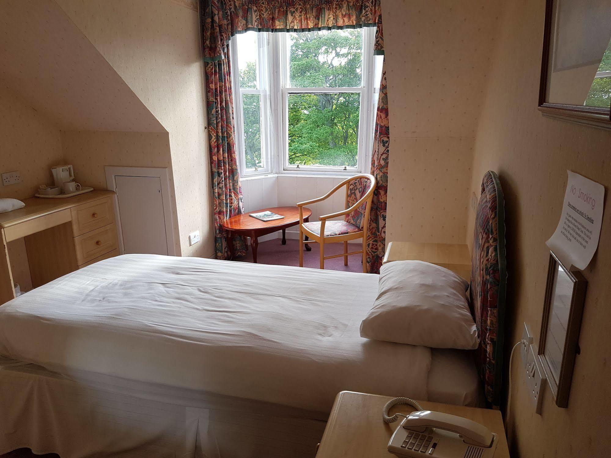 Annfield House Hotel Irvine  Kültér fotó